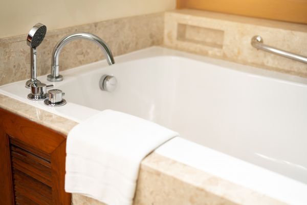 Tub Faucet Repair in Duluth